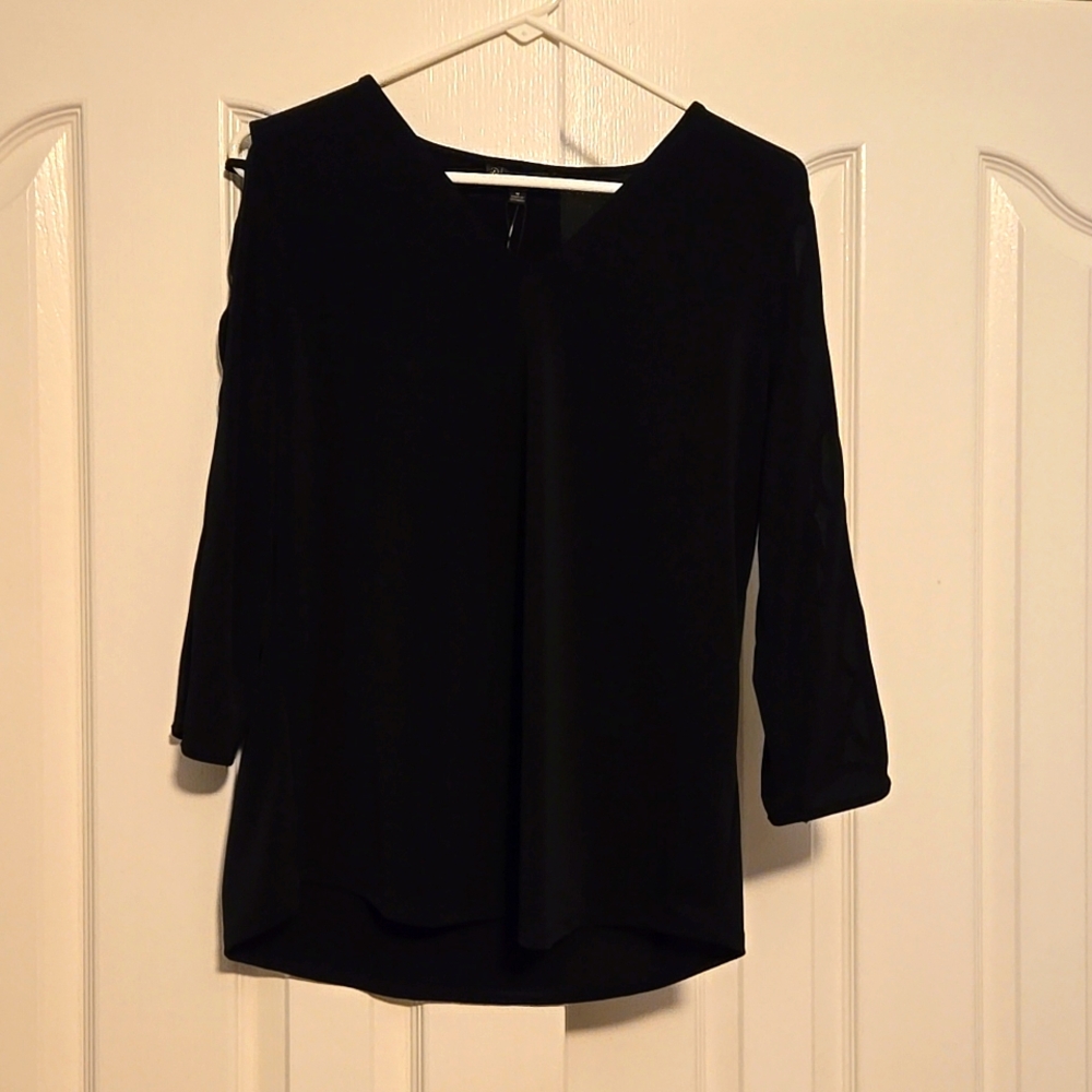 NWT Adrianna Papell Black Blouse